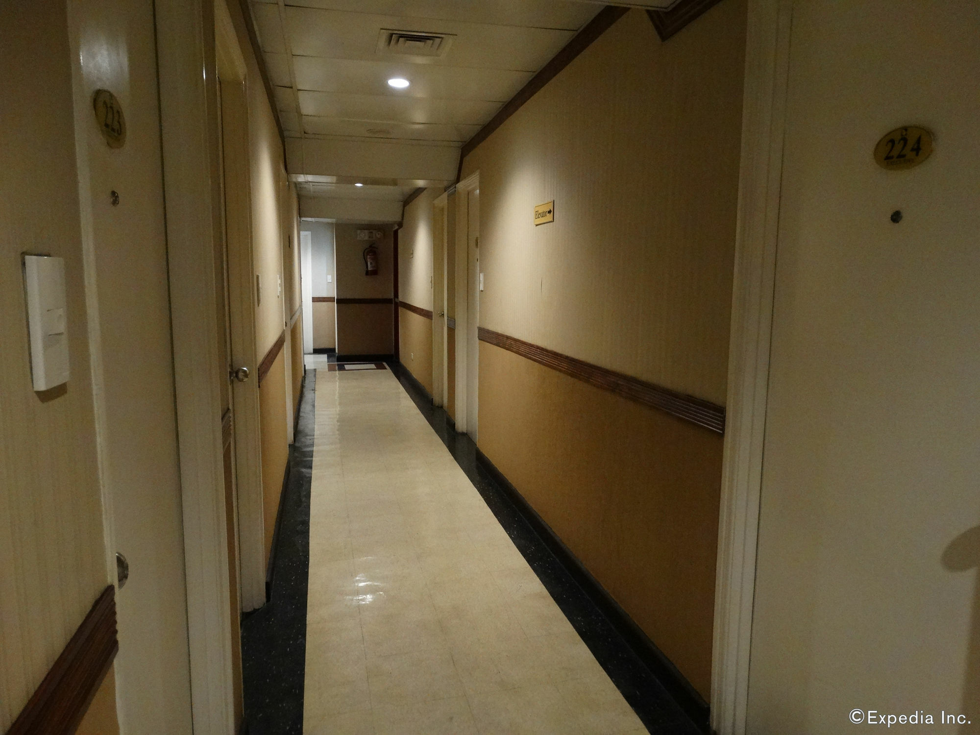Hotel Sogo Pasay Wood Street Dış mekan fotoğraf