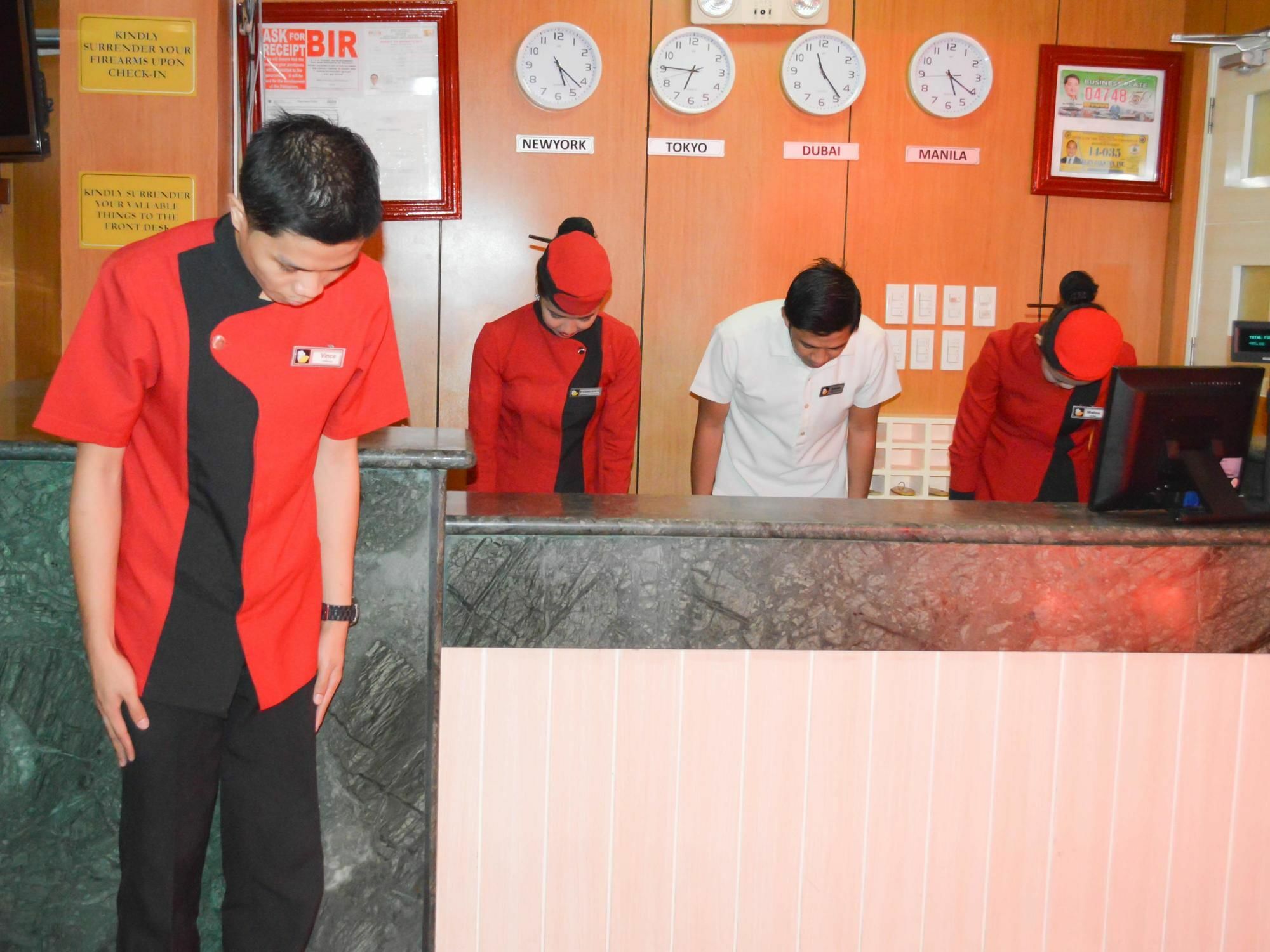 Hotel Sogo Pasay Wood Street Dış mekan fotoğraf