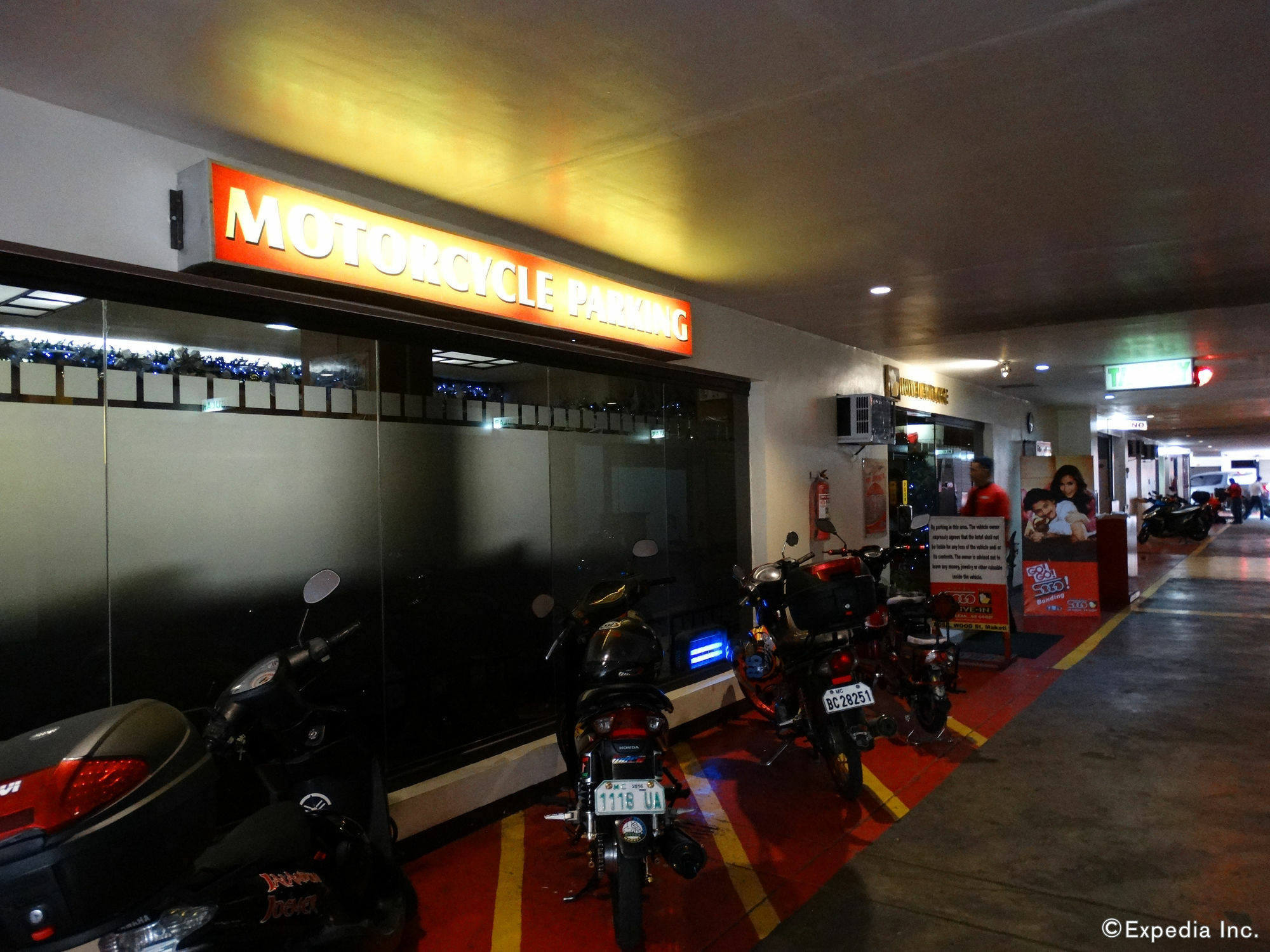 Hotel Sogo Pasay Wood Street Dış mekan fotoğraf