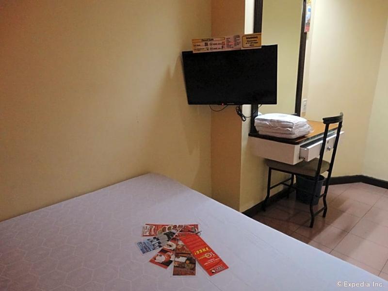 Hotel Sogo Pasay Wood Street Dış mekan fotoğraf