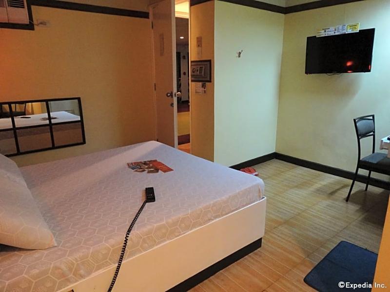 Hotel Sogo Pasay Wood Street Dış mekan fotoğraf